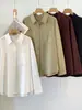 Camisa minimalista de manga comprida com gola para mulheres, top casual solto e versátil, disponível em várias cores, camisa de algodão puro com proteção solar, jaqueta leve
