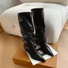 Bestseller transfronteiriço elegante botas femininas longas 2026 outono/inverno novo preto versátil salto grosso zíper lateral moda bico fino botas