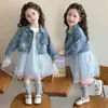 Elegante vestido de mezclilla de manga larga para niña para primavera y otoño, moderno conjunto de vestido de princesa para niños pequeños, atuendo otoñal de moda