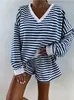 Conjunto de dos piezas a rayas, holgado, de manga larga y pantalón corto para mujer, casual y a la moda, nuevo artículo de tendencia transfronterizo europeo y americano para verano