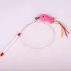 Juguete de Caña con Plumas para Gatos, Varilla de Acero Extensible, Alta Elasticidad, Juguete Interactivo para Mascotas para Entretenimiento Propio y Alivio del Aburrimiento