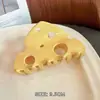 Pinza para el pelo de tiburón con diseño divertido de queso para recogidos creativos, pinza para el pelo triangular hueca para niñas, accesorios para el pelo