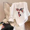 Camiseta de manga larga para niños, unisex, para niños y niñas, nuevo estilo 2026, top simple y versátil, adecuada para usar en primavera y otoño