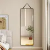 Espelho de corpo inteiro de parede, adequado para quartos, closets e dormitórios; um espelho simples, de corpo inteiro, para uso doméstico, feito de vidro