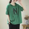 Camiseta feminina com capuz e manga curta, nova moda primavera e verão, estampa de letras simples, artigos europeus, nicho, estilo ocidental, top 81001