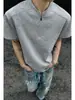 Camiseta tipo Polo de Manga Corta con Media Cremallera, Estilo High Street Americano, Parches Desconstruidos, Verano, Corte Limpio, Hombro Normal, Cuello Alto