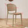 Cadeira de Descanso com Encosto para Lazer ao Ar Livre Celebridade da Internet Cadeira com Mesa e Braços Cadeira Vazada Cadeira de Plástico Cadeira Empilhável de Jantar em Rattan Trançado Estilo Nórdico para Casa