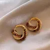 Aretes redondos tipo Maillard con goteo de aceite, lujo ligero, alta gama, modernos, ear cuffs simples, elegantes y versátiles, aretes de nicho para mujer