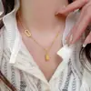 Colar de Bric Dupla Face Pingente de Corrente Empilhada Feminino Simples Luz Luxo Clavícula Cadeia Personalidade Elegante Titânio Aço Jóias TikTok