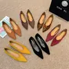 Zapatos de Mujer Slip-On Estilo Nuevo 2025 Versátiles Primavera y Verano Punta Cuadrada Marrón Transpirables Tacón Kitten Bajo para Mujer Sensación de Tacón Bajo
