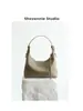 Bolsa Lancheira de Couro de Vaca de Primeira Camada Modelo Novo 2026, Bolsa Tote de Ombro Nicho, Bolsa de Ombro de Couro Genuíno de Alta Qualidade, Bolsa Transversal para Mulheres