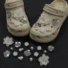 Nuevas flores doradas rosadas y plateadas para zuecos de lujo, accesorios de moda DIY de alta gama, decoraciones de hebillas de zapato desmontables