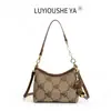 Bolso de mujer de alta gama, nuevo modelo 2026, bolso tote de compras versátil de tres colores de gran capacidad, bolso de hombro y cruzado