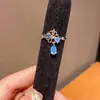 Anillo Abierto de Flor de Circonita Coreana, Fresco, Moderno y Personalizado para el Dedo Índice, Joyería de Mano Versátil de Gama Alta de Nicho al por Mayor