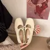 Sapatos Mary Jane de Salto Baixo com Laço Plano de Temperamento Femininos 2026 Outono para o Trabalho Slip-on Baixo Sola Macia Sapatilhas Plissadas