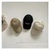 Boné infantil estilo coreano Boné de sol moderno estilo coreano bordado com letras para meninos e meninas Bebê Viagem Versátil Boné de beisebol