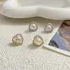 Nuevos Pendientes de Perla de Agua Dulce con Microincrustaciones de Circonita Triangulares Pequeños Estilo Chanel Moda Pendientes Dulces Pendientes Minimalistas de Lujo Ligero