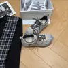 Tênis esportivo casual feminino respirável de malha com sola grossa, outono, sola macia, novo estilo montanha, moda 2026, tênis de treinamento alemão