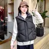 Moda Feminina Nova Outono/Inverno 2026 Versátil Emagrecedor Curto Gola Alta Bloco de Cores Xadrez Colete de Algodão Versátil Jaqueta de Algodão