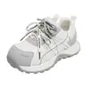 Nova coleção Primavera/Verão 2026: Tênis "dad shoes" emagrecedores, com amarração, solado plataforma e que aumentam a altura - confortáveis, estilosos, versáteis e perfeitos para looks casuais e esportivos