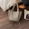 Bolso de Mano de Moda Transfronterizo para Mujer 2026 Nuevo Elegante Versátil Bolso Cubo de Hombro Bolso Cruzado de Alta Gama de Moda