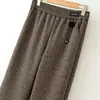 Calça mom reta estilosa de alta qualidade 2026 Outono/Inverno Novo Engrossada com Veludo Calça para Mulheres de Meia-idade e Idosas Versão Estreita Calça de Perna Larga Mulheres