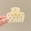 Pinza de pelo pequeña con garra para temperamento de princesa, pinza de pelo lateral estilo coreano exquisita, sensación de alta gama, nuevo pinza de pelo para media coleta 2026