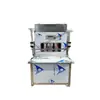 Máquina semiautomática de llenado de fertilizante líquido de 4 cabezales, Equipo de llenado de fertilizante líquido anticongelante, Máquina de llenado de urea para vehículos de acero inoxidable