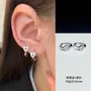 Brincos de Resina Coração Cruzado para Duplo Piercing na Orelha com Argolas de Borda, Joias de Orelha de Agulha Prata em Forma de Cruz, Presilhas de Orelha, Tarraxas