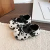 Zapatos Planos Infantiles Lindos de Lunares 2026 Otoño Nuevo Estilo Zapatos Pequeños de Cuero de Color Sólido con Lazo para Niños Pequeños