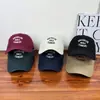 Gorra de Béisbol Bordada con Letras Versátil Estilo Coreano para Mujer, Visera Curva, Hace que la Cara Parezca Más Pequeña, Nueva Gorra de Sol Suave para Primavera y Verano para Hombres