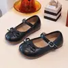 Sapatos de Couro para Meninas de 3-6 Anos Sapatos Mary Jane com Laço Solado Macio Sapatos de Princesa Sapatos Individuais Infantis Novos para Primavera e Outono Sapatos Pequenos de Couro