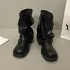 Salto grosso moderno cool fivela de couro 2026 alças de bota botas versáteis de cano médio rugas no salto acumuladas outono e inverno botas femininas da moda novo estilo feminino