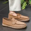 X618 Nuevos Mocasines de Negocios de Cuero Genuino, Mocasines Slip-On de Gamuza para Conducir Relajado, Zapatos Casuales Versátiles para Hombre