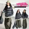 Conjunto Otoñal Estilo Coreano para Niñas 2026 Nuevo Estilo Chic y Femenino Top Rayado con Cuello Polo Pantalones Muy Bonitos para Niños