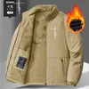 Ropa Exterior Gruesa de Terciopelo para Hombre Chaqueta Deportiva para Exteriores Otoño e Invierno Nueva Holgada Estilo Coreano Casual Chaqueta para Personas de Mediana Edad y Mayores