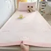 Esterilla de Hielo de Seda Refrigerante Clase A para Dormitorio Estudiantil Cama Individual, Juego de Tres Piezas, Lavable a Máquina, Esterilla de Verano con Aire Acondicionado
