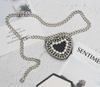 Riñonera mujer verano cadena 2021 industria pesada Perla bolsa pequeña diamante flash mini amor bolsa pequeña cadena de cintura tejida decoración oblicua