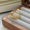 Anel Aberto Vintage com Pedra Zircônia Rosa Nicho Luxo Leve High-End Anel Empilhável Totalmente Cravejado de Diamante para Mulheres