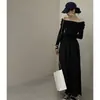 Vestido Largo Negro Estilo Francés con Hombros Descubiertos Fruncido de Manga Larga para Mujer, Vestido Largo de Línea A con Cintura Definida de Hombros Descubiertos para Otoño e Invierno, de Moda Transfronterizo