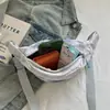 Bolsa de pecho tie-dye para mujer, nuevo bolso de hombro estilo coreano, bolso pequeño versátil de verano, adecuado para ciclismo y deportes, bolso de cintura de verano de moda