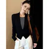 Suéter de Punto Nuevo Diseño Otoño/Invierno 2026 Manga Corta Larga, Top Falso de Dos Piezas Súper Elegante Negro que Ceñe la Cintura para Mujer