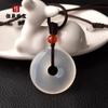 Colgante de cadena de suéter con hebilla de seguridad de calcedonia blanca grande de hielo alto, colgante de jade de ágata blanca, venta al por mayor de fábrica
