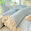 Clase de Invierno A Patrón de Encaje Estilo Coreano Terciopelo Leche Terciopelo Juego de Cuatro Piezas Ropa de Cama Gruesa Cálida