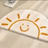 Tapete de Caxemira para Quarto com Rosto Sorridente Cartoon Tapete para Porta de Banheiro e Vaso Sanitário Tapete Espesso Antiderrapante Absorvente Tapete de Cabeceira