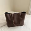 Bolsa Grande Bolsa de Compras para Mujer 2025 Nueva Moda Europea y Americana Simple Atmosférica Bolso de Hombro Texturizado Bolso Tote Niche para Viajeros
