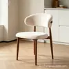 Estofamento em tecido feito sob medida, madeira maciça estilo retrô, inspiração francesa, design de meados do século, minimalista, com assento macio acolchoado, estilo nórdico, luxo leve, e cadeiras de sala de estar e jantar de alta qualidade