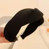 Diadema con Diseño de Corona Alta para Hacer que el Rostro Parezca Más Pequeño, Lujo Ligero, Antideslizante, Tejido, Patrón de Cuadros y Lunares, Sensación de Alta Gama para Adultos y Mujeres Jóvenes