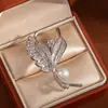 Broche Elegante de Espiga de Trigo de Moda Nueva Cobre Incrustado Circonita Lujo Ligero Sensación de Alta Gama Diseño de Nicho Ramillete Accesorios de Ropa Pin