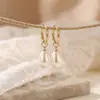 Brincos de Pérola em Forma de Gota Transfronteiriços Europeus e Americanos, Toque de Luxo Leve e de Alto Padrão, Brincos de Pérola Elegantes e Versáteis para Mulheres, Brincos Simples e Modernos